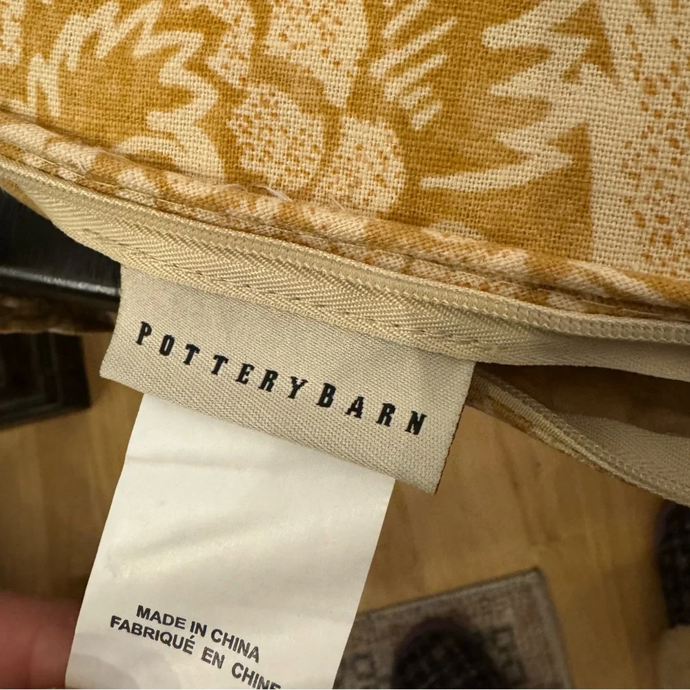 Set of 4 Pottery Barn Linen Bland Dining Chair Cushions
